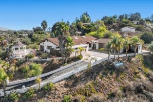 Single Family Residence, 839 Stone Post, Fallbrook, CA 92028 - 4