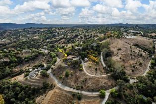 Single Family Residence, 2687 Via Del Robles, Fallbrook, CA 92028 - 2