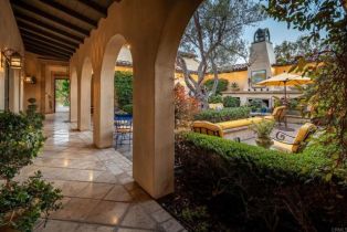 Single Family Residence, 18669 Via Catania, Rancho Santa Fe, CA 92091 - 4