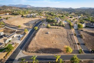 Single Family Residence, 31264 North Star way, Valley Center, CA 92082 - 26