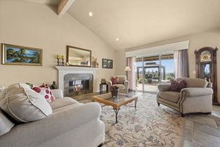 Single Family Residence, 2063 Fuerte st, Fallbrook, CA 92028 - 4