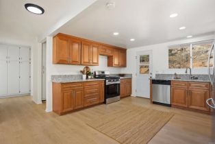 Single Family Residence, 14336 High Valley rd, Poway, CA 92064 - 11