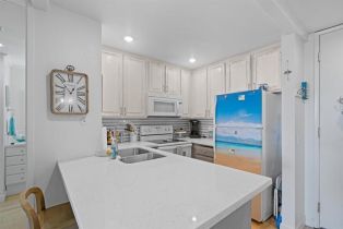 Condominium, 999 Pacific st, Oceanside, CA 92054 - 7