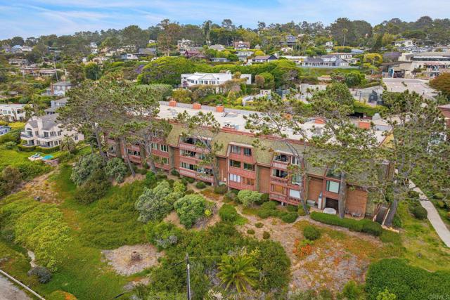 Condominium, 1562 Camino Del Mar, Del Mar, CA 92014 - 1