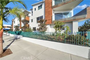 Single Family Residence, 3928  E Coast Highway, Corona Del Mar, CA  Corona Del Mar, CA 92625