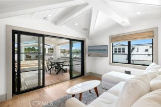 Single Family Residence, 225 Bay Front, Newport Beach, CA 92662 - 22