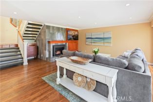 Single Family Residence, 314 Avenida Cumbre, Newport Beach, CA 92660 - 14