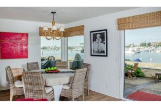 , 711 Bayfront, Newport Beach, CA 92662 - 3