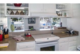 , 711 Bayfront, Newport Beach, CA 92662 - 5