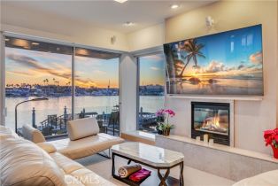 Single Family Residence, 512 Bay Front, Newport Beach, CA 92662 - 11