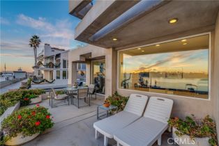 Single Family Residence, 512 Bay Front, Newport Beach, CA 92662 - 34