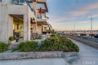 Single Family Residence, 512 Bay Front, Newport Beach, CA 92662 - 46