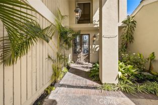 Single Family Residence, 2 Rue Valbonne, Newport Beach, CA 92660 - 3