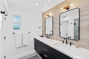 Condominium, 520 Iris ave, Corona Del Mar, CA 92625 - 24