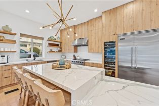 Condominium, 520 Iris ave, Corona Del Mar, CA 92625 - 8