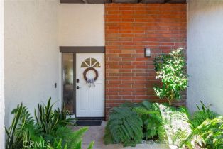 Single Family Residence, 302 Esplanade, Newport Beach, CA 92660 - 2