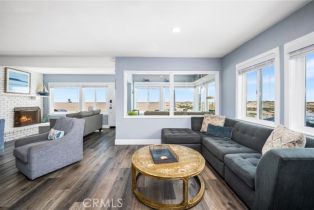 Residential Income, 200 Oceanfront, Newport Beach, CA 92661 - 14