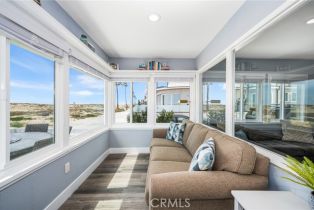 Residential Income, 200 Oceanfront, Newport Beach, CA 92661 - 6