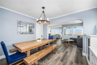 Residential Income, 200 Oceanfront, Newport Beach, CA 92661 - 9