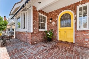 Single Family Residence, 214 Sapphire ave, Newport Beach, CA 92662 - 3