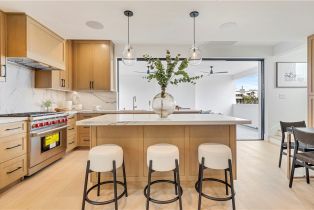 Condominium, 513 Acacia, Corona Del Mar, CA 92625 - 10