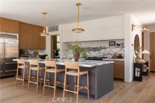 Single Family Residence, 207 Via Eboli, Newport Beach, CA 92663 - 4