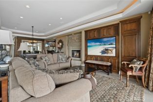 Single Family Residence, 34 Balboa Coves, Newport Beach, CA 92663 - 12