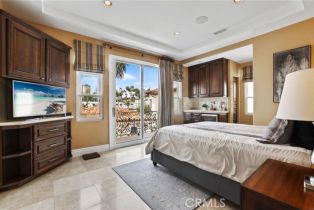 Single Family Residence, 34 Balboa Coves, Newport Beach, CA 92663 - 31