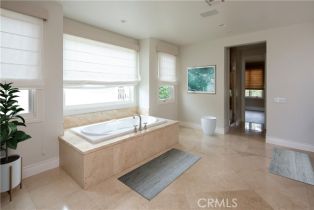 Single Family Residence, 226 Morning Canyon rd, Corona Del Mar, CA 92625 - 14