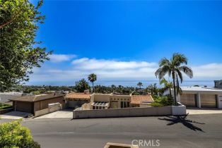 , 1040 Skyline dr, Laguna Beach, CA 92651 - 3