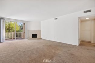 Condominium, 14315 Riverside dr, Sherman Oaks, CA 91423 - 14