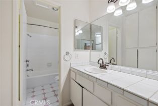 Condominium, 14315 Riverside dr, Sherman Oaks, CA 91423 - 6