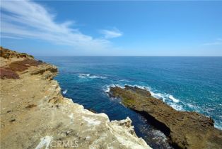 Single Family Residence, 111 La Senda dr, Laguna Beach, CA 92651 - 55