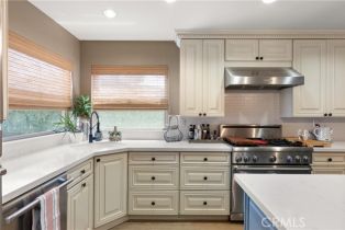 Single Family Residence, 254 Cedar st, Newport Beach, CA 92663 - 2