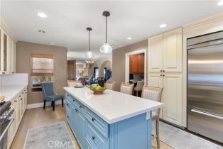 Single Family Residence, 254 Cedar st, Newport Beach, CA 92663 - 4