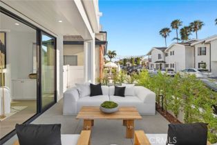 Single Family Residence, 208 Collins, Newport Beach, CA 92662 - 2