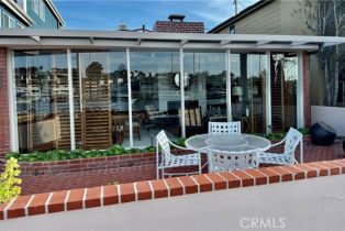 , 1009 Bay Front, Newport Beach, CA 92662 - 4