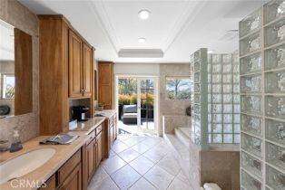 Condominium, 5 Montpellier, Newport Beach, CA 92660 - 3