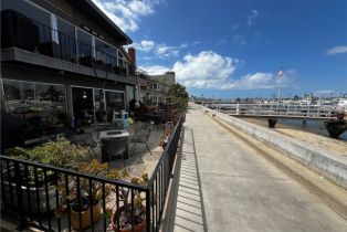 , 909 Bay Front, Newport Beach, CA 92662 - 4