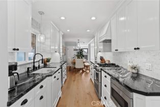 Single Family Residence, 205 Garnet ave, Newport Beach, CA 92662 - 6