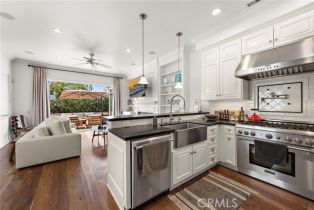 Condominium, 700 Acacia ave, Corona Del Mar, CA 92625 - 5