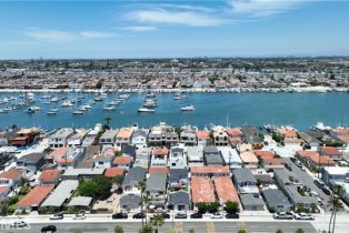 Residential Income, 1320  W Balboa BLVD, Newport Beach, CA  Newport Beach, CA 92661