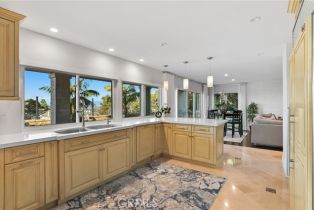 Single Family Residence, 66 Drakes Bay dr, Corona Del Mar, CA 92625 - 12