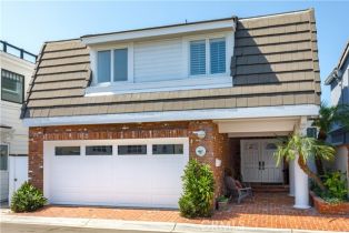 Single Family Residence, 111 Via Undine, Newport Beach, CA 92663 - 27