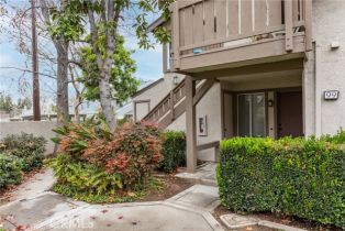 Condominium, 99 Rockwood, Irvine, CA  Irvine, CA 92614