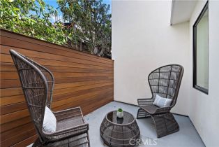 Condominium, 602 Iris ave, Corona Del Mar, CA 92625 - 8