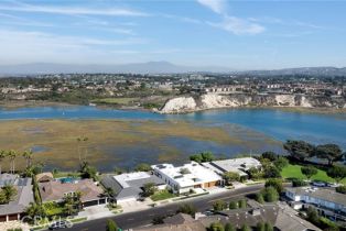 Single Family Residence, 1424 Galaxy dr, Newport Beach, CA 92660 - 3