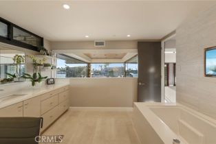 Single Family Residence, 219 Evening Star ln, Newport Beach, CA 92660 - 55