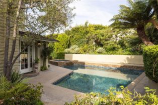 Single Family Residence, 3 Cypress Point ln, Newport Beach, CA 92660 - 4