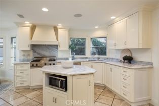 Single Family Residence, 327 Driftwood rd, Corona Del Mar, CA 92625 - 10